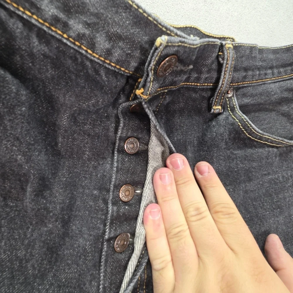 Levis important sizing